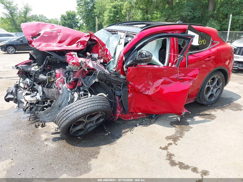 2018 ALFA ROMEO STELVIO auction photo 2