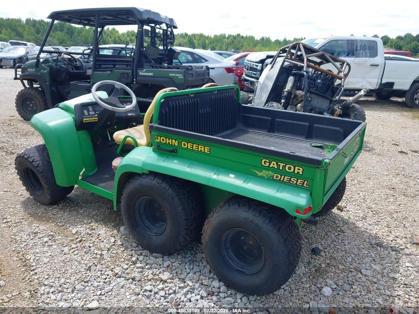 2013 JOHN DEERE GATOR auction photo 3
