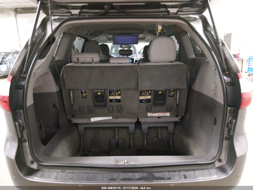 2015 Toyota Sienna Xle Premium 8 Passenger VIN: 5TDYK3DC4FS533297 Lot: 45635115