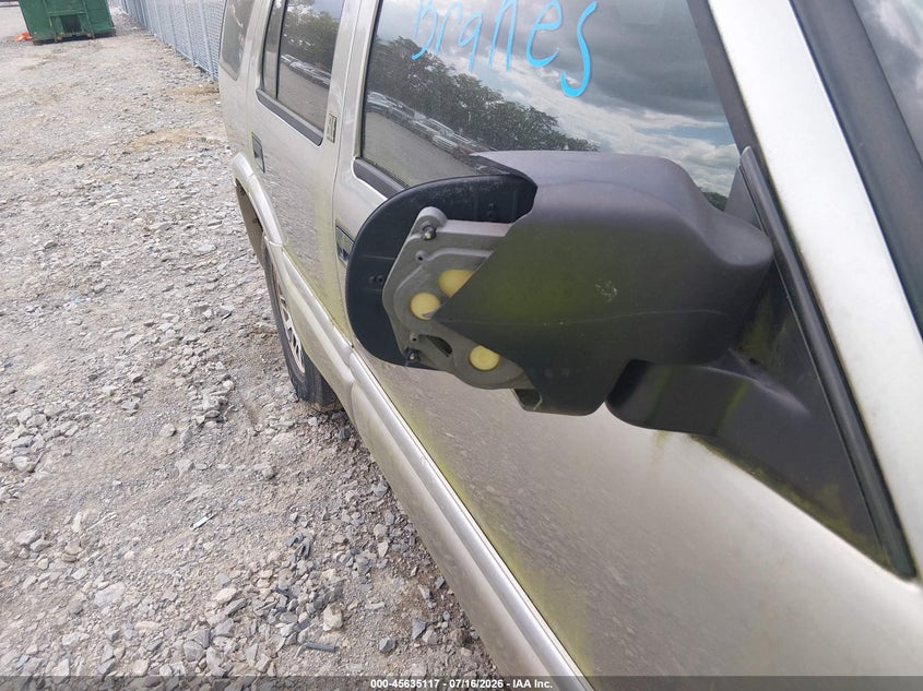 2000 GMC Jimmy Sle VIN: 1GKDT13W9Y2102710 Lot: 45635117