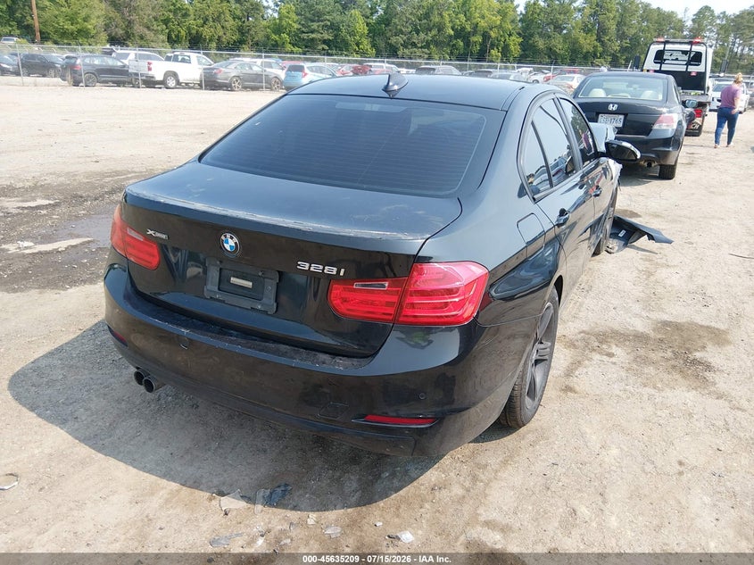Vin: wba3b5g52fns16303, lot: 46133710, bmw 328i xdrive 20154