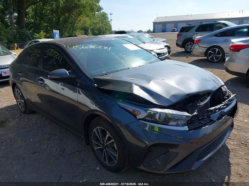 2024 KIA FORTE auction photo 1
