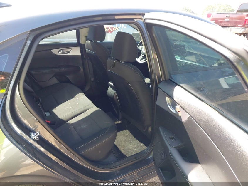 2024 KIA FORTE auction photo 8