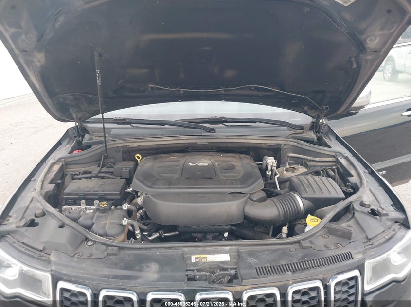 2018 Jeep Grand Cherokee Limited 4X4 VIN: 1C4RJFBG8JC136104 Lot: 45635246
