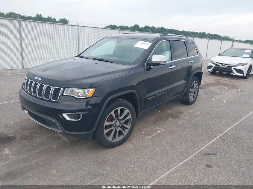 2018 Jeep Grand Cherokee Limited 4X4 VIN: 1C4RJFBG8JC136104 Lot: 45635246