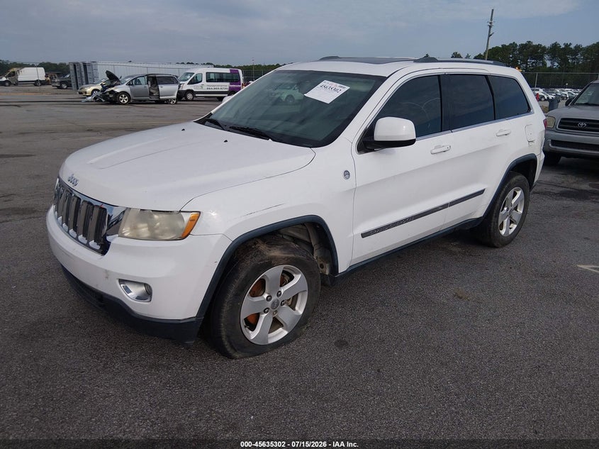 2013 JEEP GRAND CHEROKEE auction photo 2