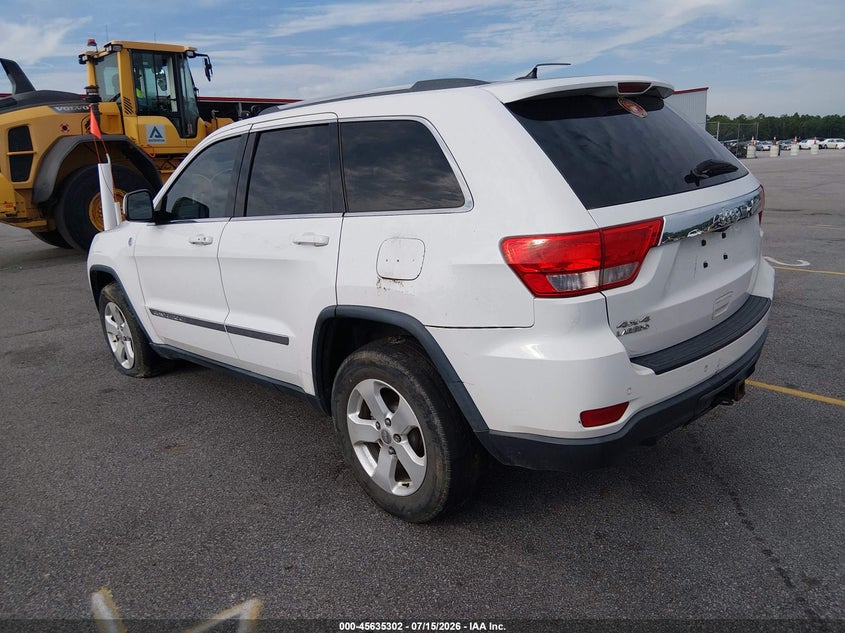 2013 JEEP GRAND CHEROKEE auction photo 3