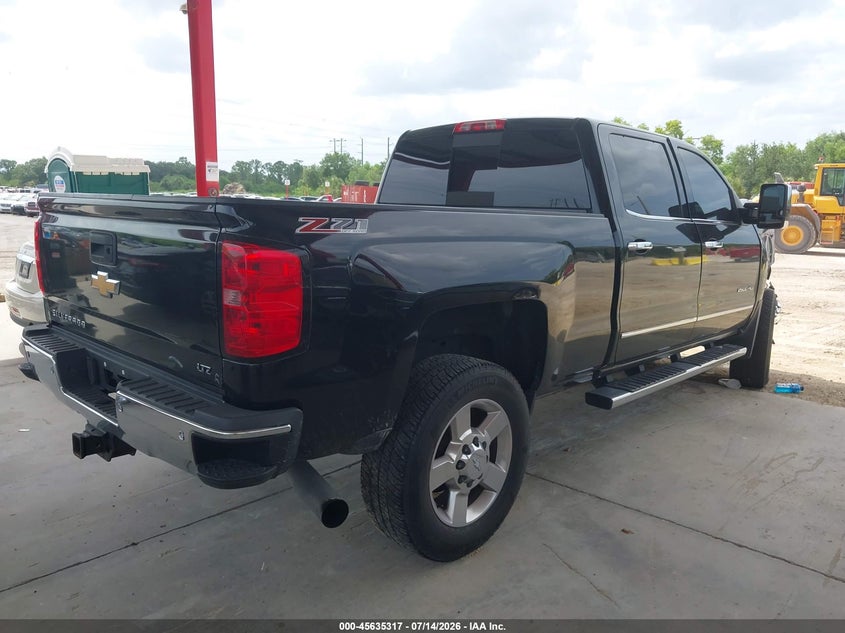 2015 CHEVROLET SILVERADO 2500HD BUILT AFTER AUG 14 auction photo 4