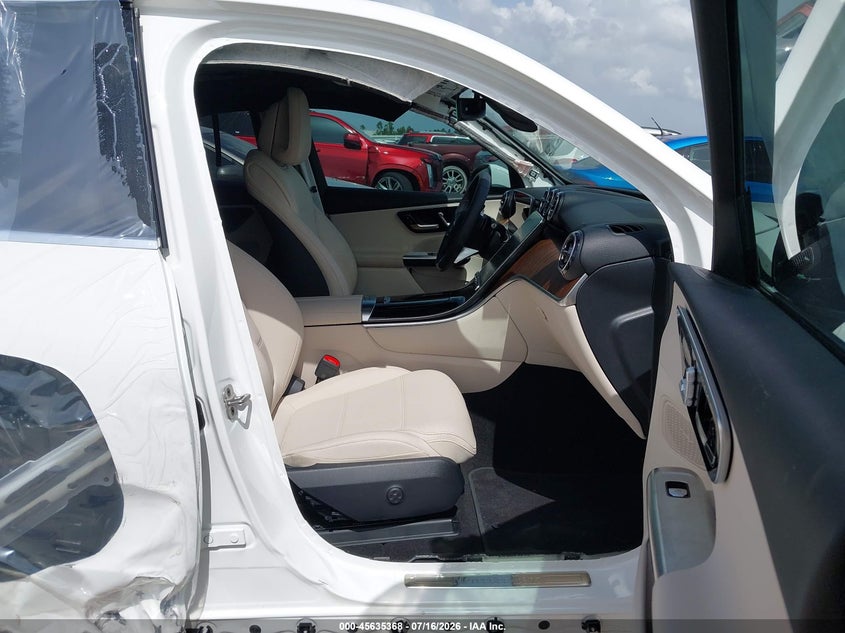 2025 MERCEDES-BENZ GLC 300 auction photo 5