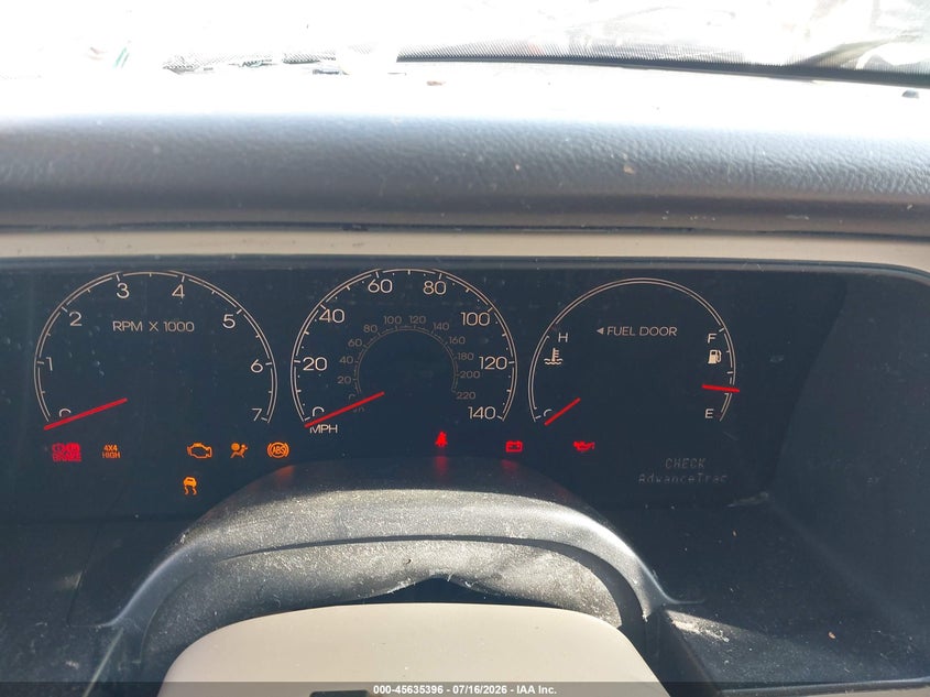 2006 Lincoln Navigator Luxury/Ultimate VIN: 5LMFU285X6LJ30121 Lot: 45635396