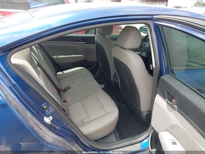 2018 HYUNDAI ELANTRA auction photo 8