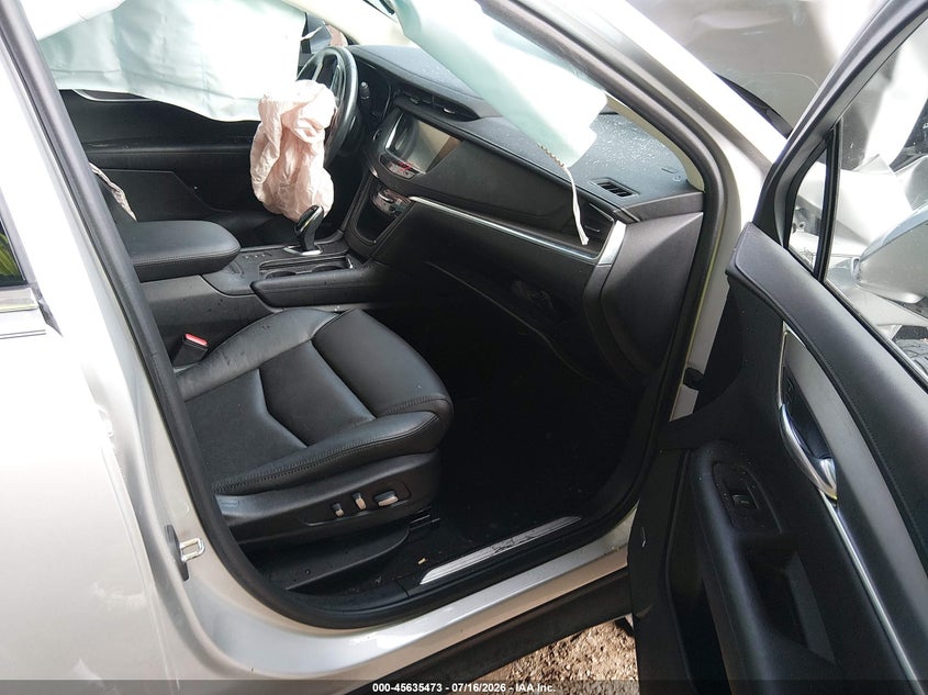 CADILLAC XT5 - zdjęcie 5