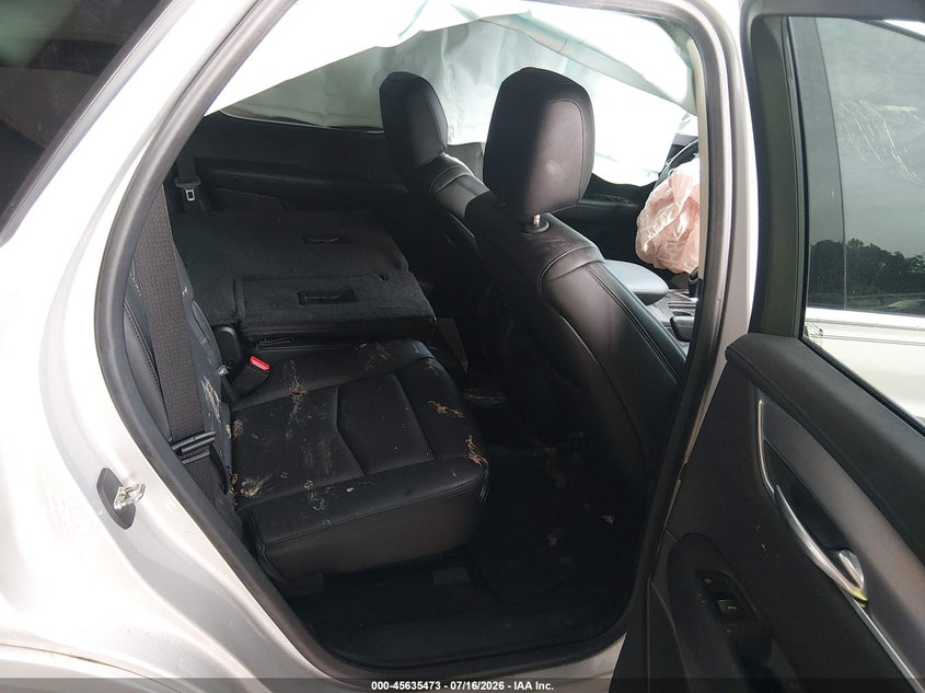 CADILLAC XT5 - zdjęcie 8