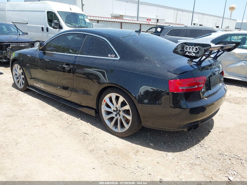 2011 AUDI A5 auction photo 3