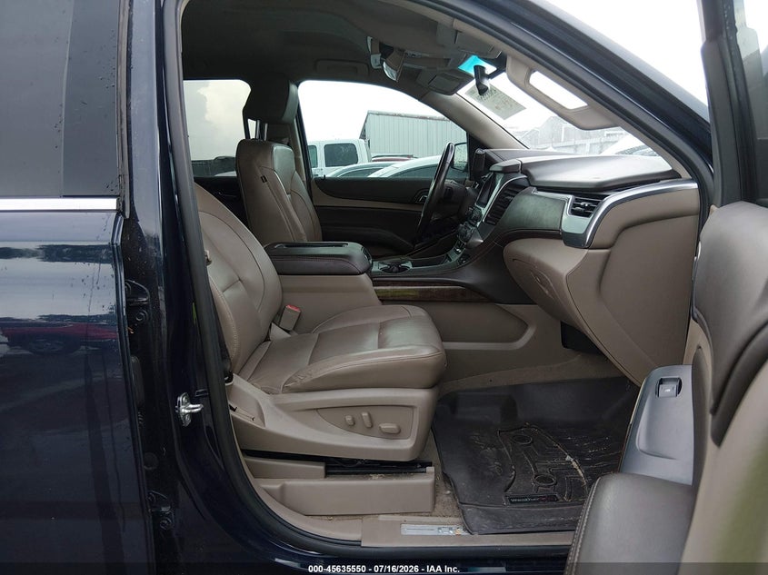 2019 CHEVROLET TAHOE auction photo 5