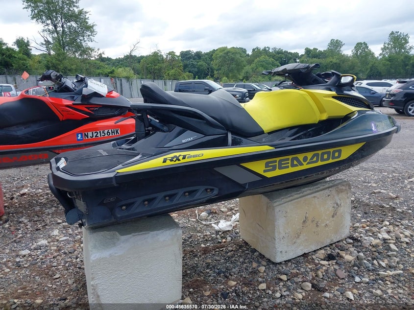 2016 SEADOO RXT-260 auction photo 4