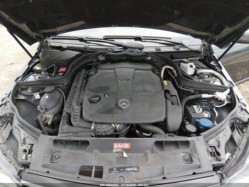 2014 Mercedes-Benz C 300 Sport 4Matic VIN: WDDGF8AB2EA952792 Lot: 45635592