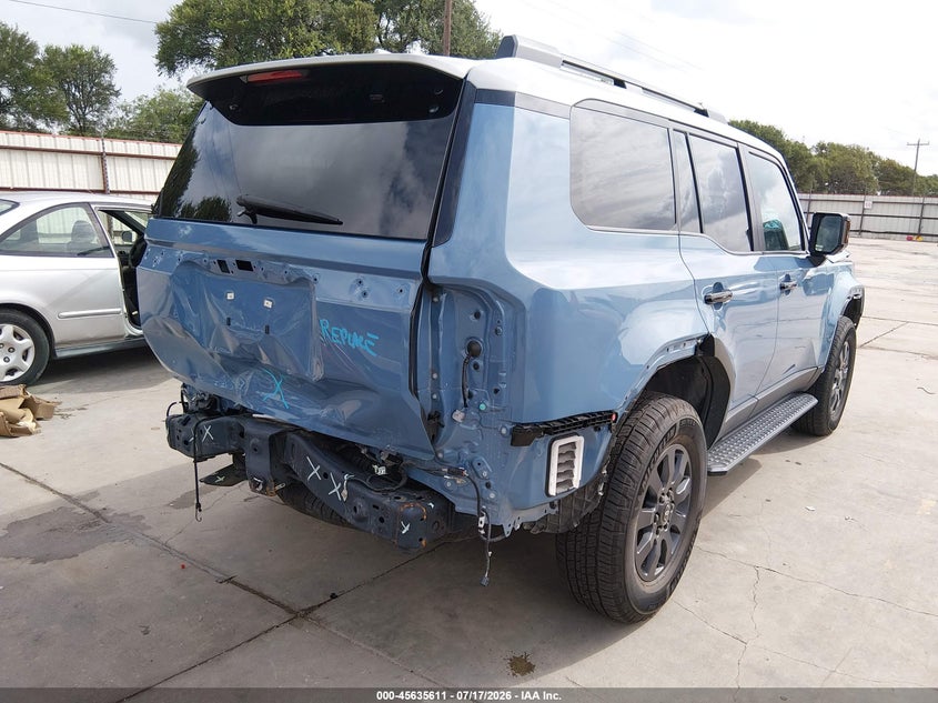 2024 TOYOTA LAND CRUISER auction photo 4