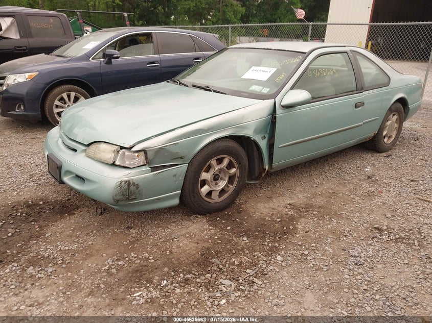 1995 Ford Thunderbird, Front End, IAAI, VIN 1FALP62W5SH149494 — photo 2
