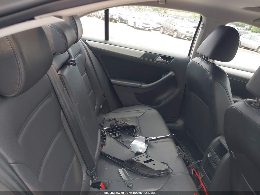 2014 VOLKSWAGEN JETTA auction photo 8