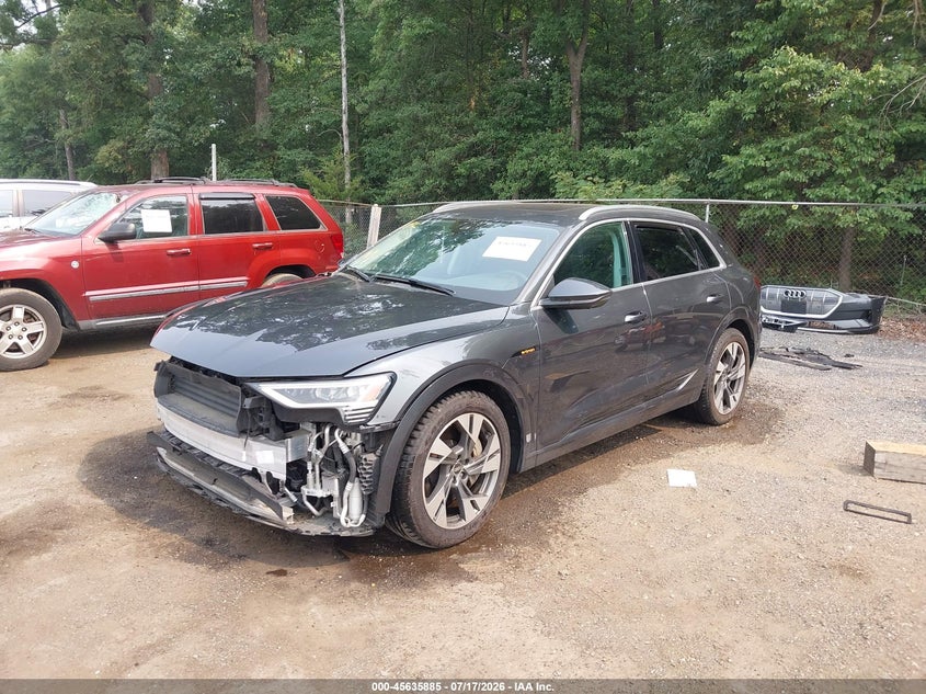 Vin: wa1laage7mb010742, lot: 46134386, audi e-tron premium plus quattro 20212