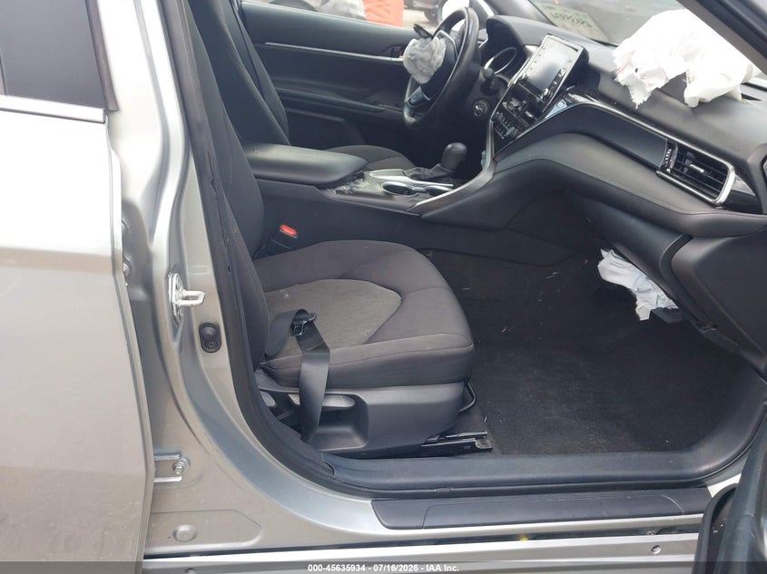 2021 TOYOTA CAMRY auction photo 5