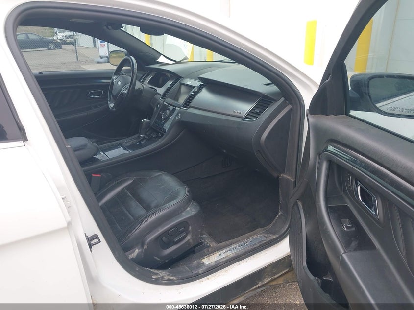 2013 FORD TAURUS auction photo 5