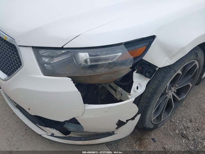 2013 FORD TAURUS auction photo 6