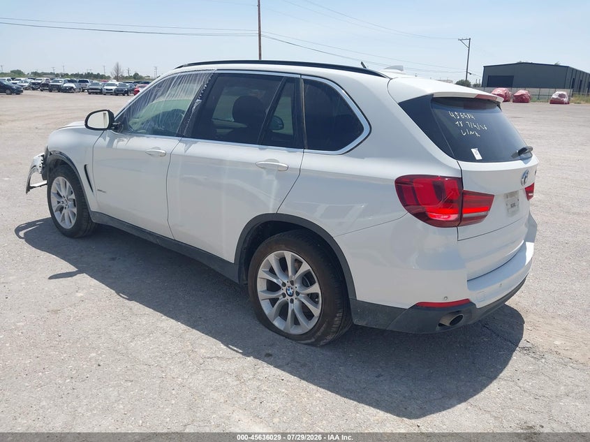 2016 BMW X5 auction photo 3