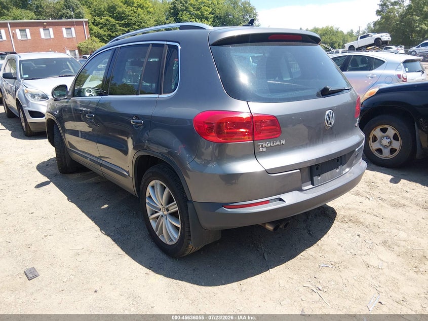 2016 VOLKSWAGEN TIGUAN auction photo 3