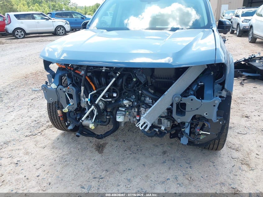 2026 Ford Maverick Lariat VIN: 3FTTW8S39TRA40972 Lot: 45636087