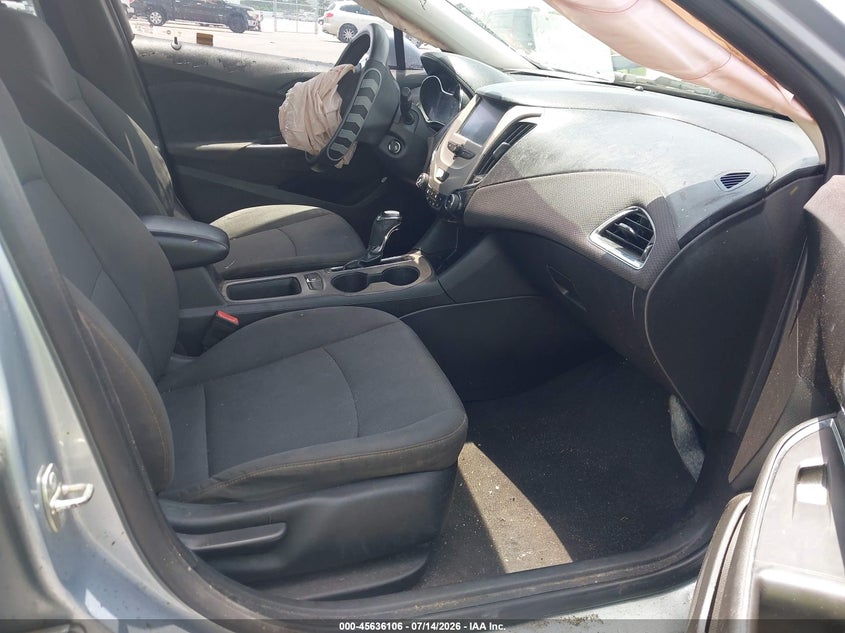 2018 CHEVROLET CRUZE auction photo 5
