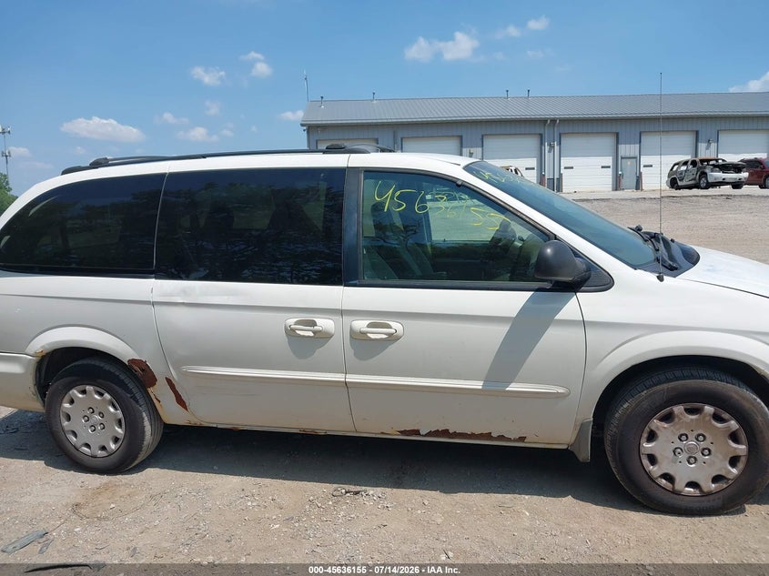 2003 Chrysler Town & Country VIN: 2C4GP24303R243277 Lot: 45636155