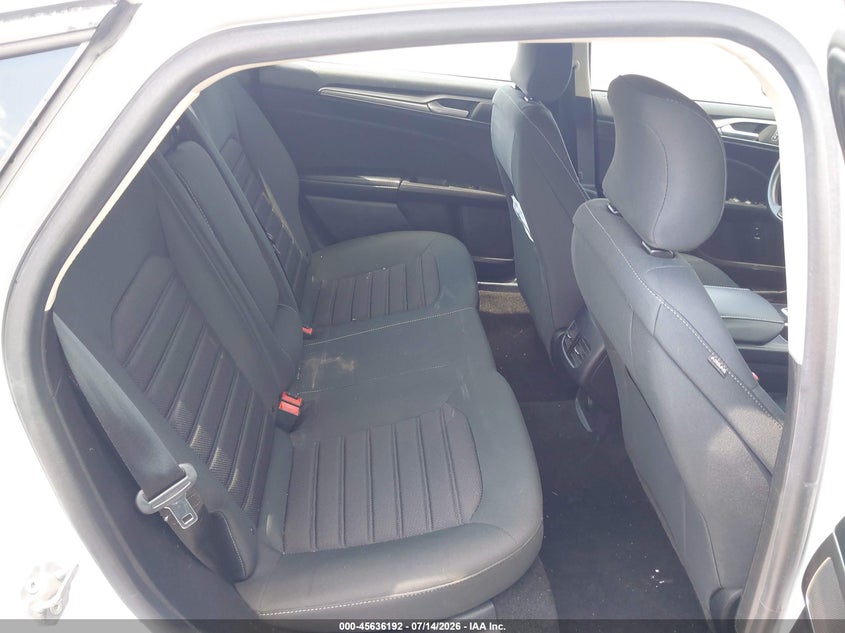 2019 FORD FUSION HYBRID auction photo 8