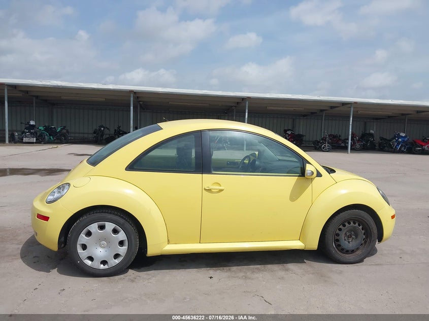 2010 Volkswagen New Beetle 2.5L Final Edition VIN: 3VWPW3AG8AM018266 Lot: 45636222