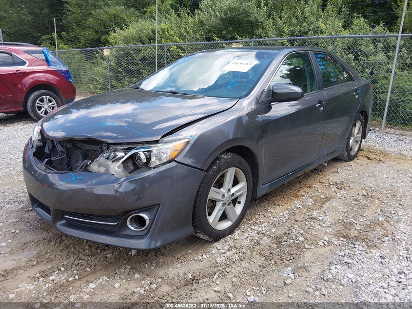 2014 Toyota Camry, Front End, IAAI, VIN 4T1BF1FK4EU388576 — photo 2