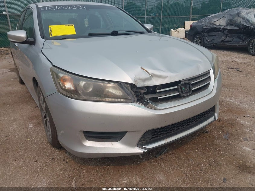 2015 HONDA ACCORD auction photo 6