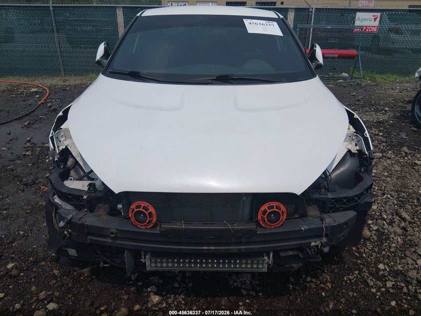 2016 Hyundai Veloster Turbo R-Spec VIN: KMHTC6AE5GU279557 Lot: 45636337