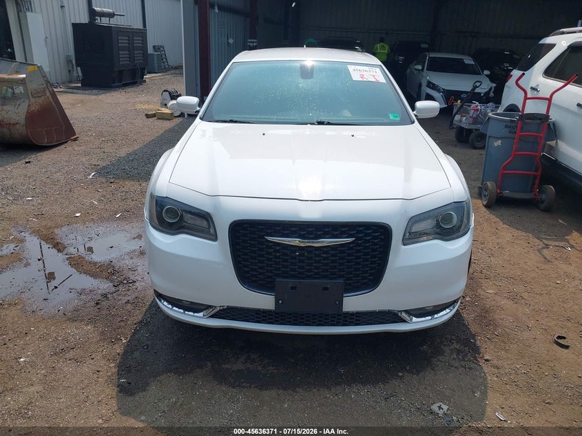 2019 Chrysler 300 300S VIN: 2C3CCABGXKH516129 Lot: 45636371