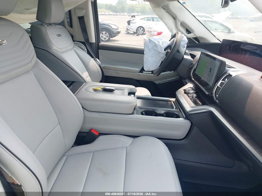2025 Ford Expedition Platinum VIN: 1FMJU1MG1SEA51594 Lot: 45636387