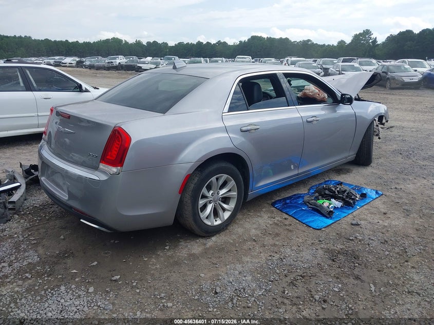 2015 Chrysler 300 Limited VIN: 2C3CCAAG9FH807003 Lot: 45636401