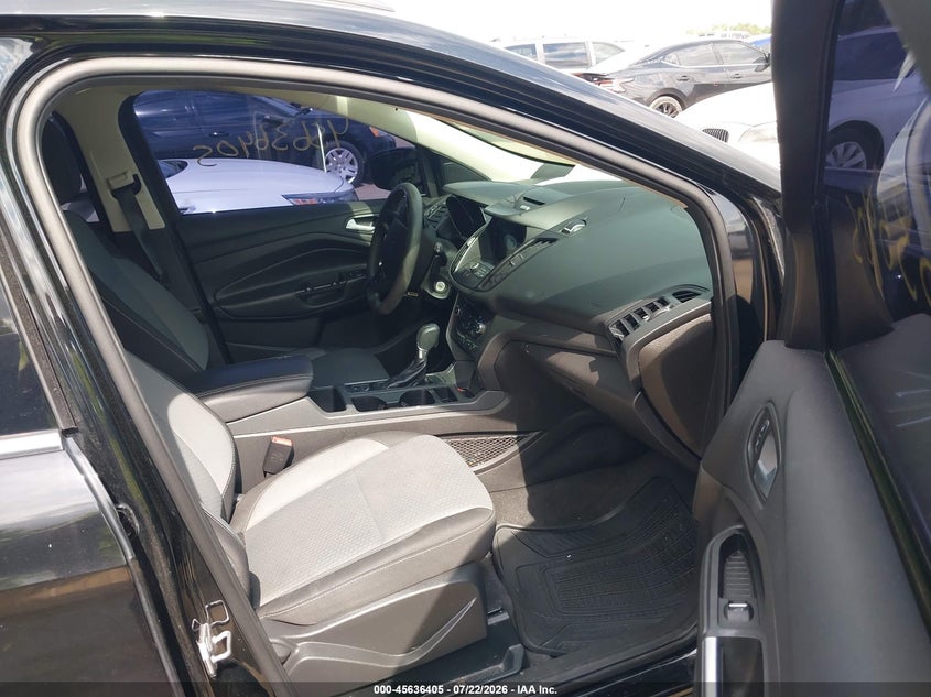 2017 FORD ESCAPE auction photo 5