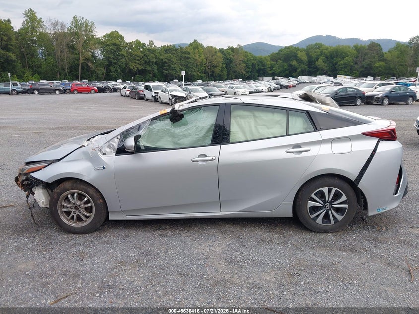 2017 Toyota Prius Prime Premium VIN: JTDKARFP3H3049993 Lot: 45636416