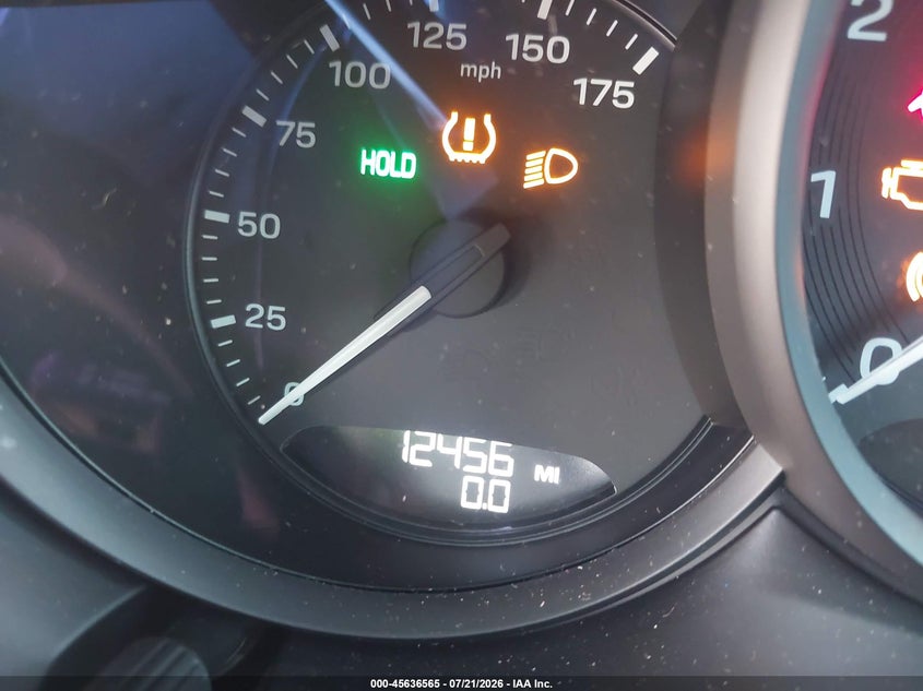 2024 Porsche Macan T VIN: WP1AA2A50RLB12038 Lot: 45636565