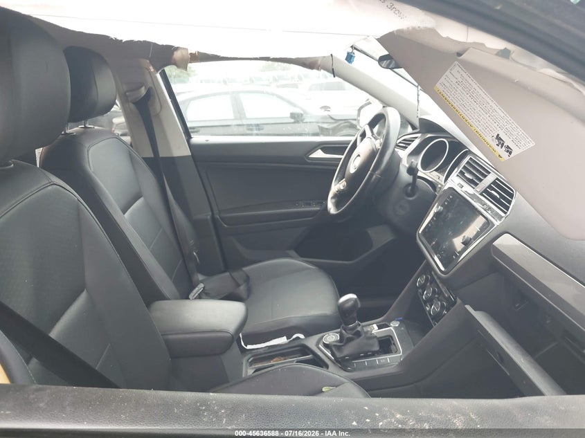 2019 VOLKSWAGEN TIGUAN auction photo 5