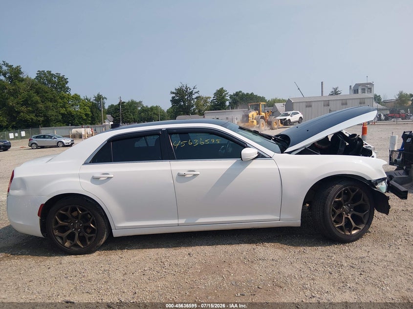 2015 Chrysler 300 Limited VIN: 2C3CCAAG3FH872171 Lot: 45636595
