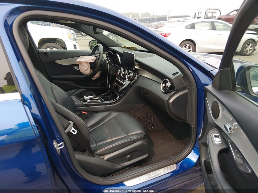 2017 MERCEDES-BENZ C 300 — zdjęcie 5