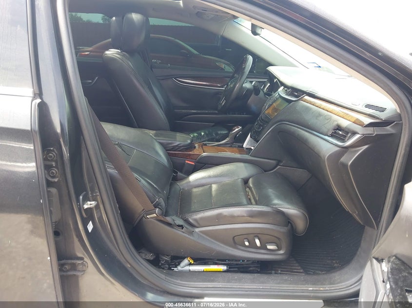2013 CADILLAC XTS auction photo 5