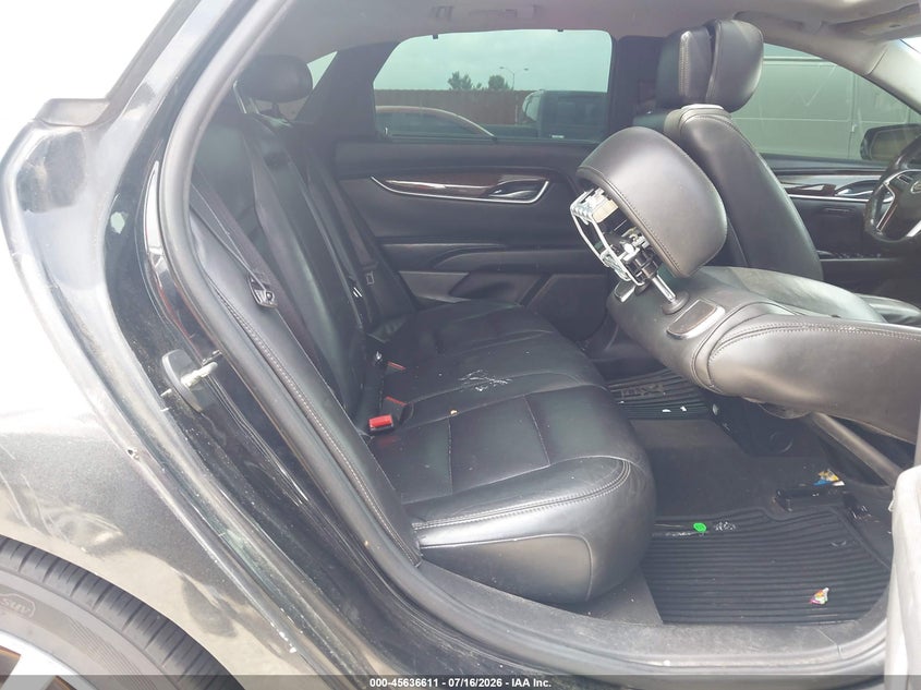 2013 CADILLAC XTS auction photo 8