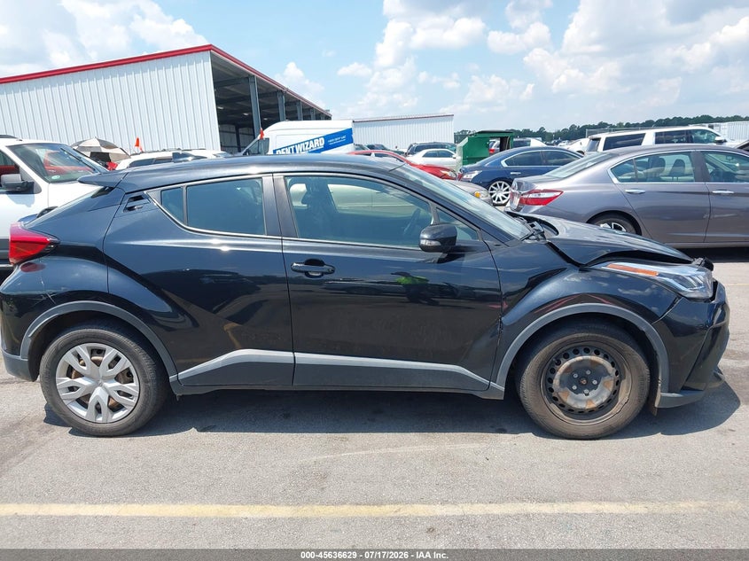 TOYOTA C-HR - zdjęcie 13